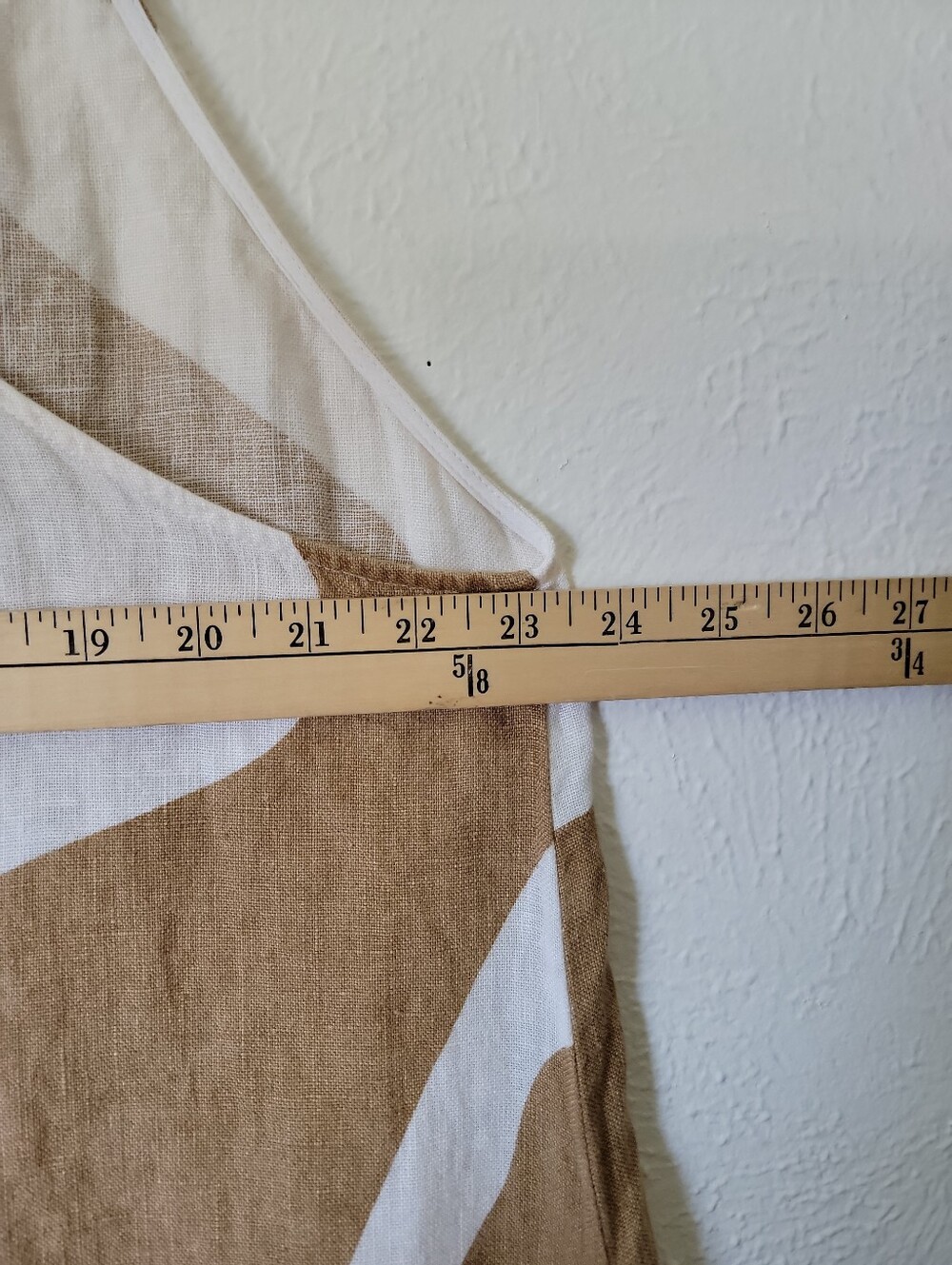 Banana Republic Beige and Cream Halter-Style 100% Linen Maxi Dress - Picture 9 of 12